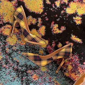 Liliana Yellow and Black Plaid Heels